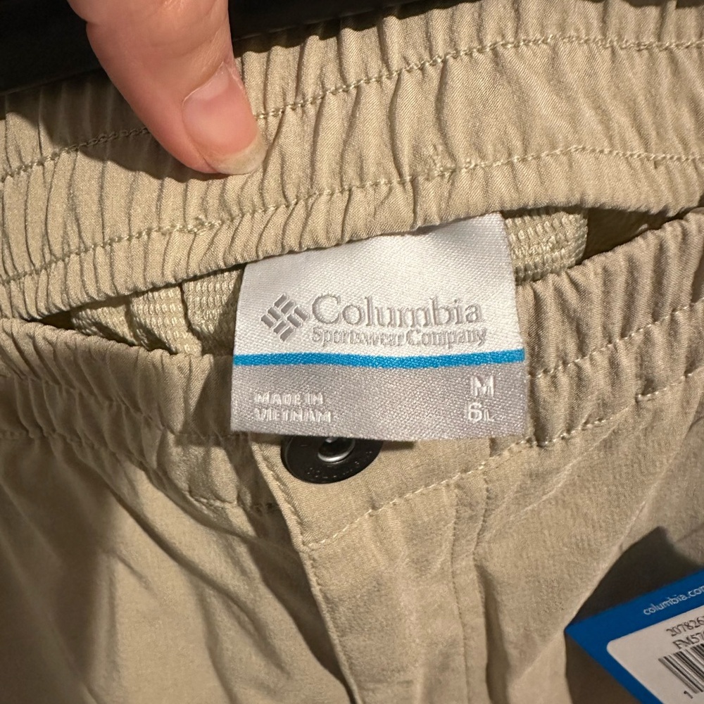 NWT Columbia Men's Khaki Flat Front Shorts - Picture 7 of 8